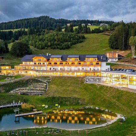 Familienhotel Petschnighof Diex エクステリア 写真